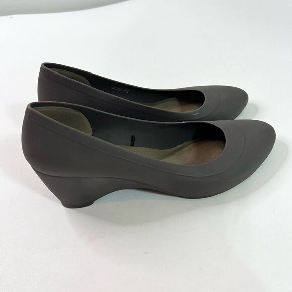 Dual Crocs Comfort Pump Womens 9 Black Lina Wedge Heel Slip On Closed Toe - Picture 1 of 11